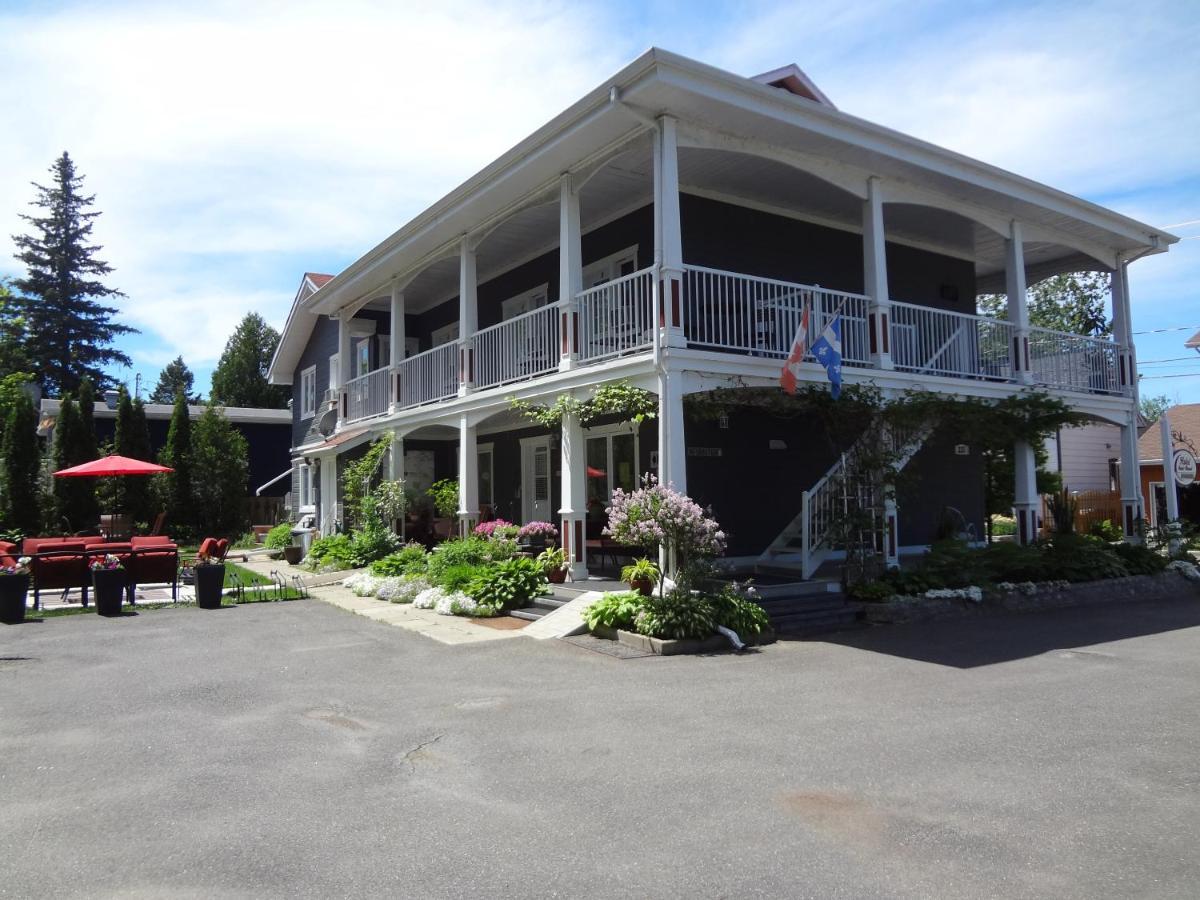 Hotel Saint-Donat Exterior foto